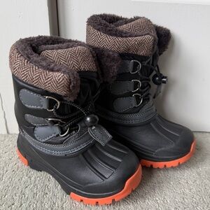 Nova Mountain Kids Black and Orange Winter Boots